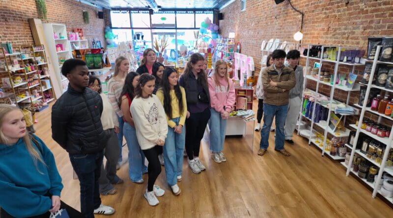 ✨ New Albany Entrepreneurship Experience Tour ✨