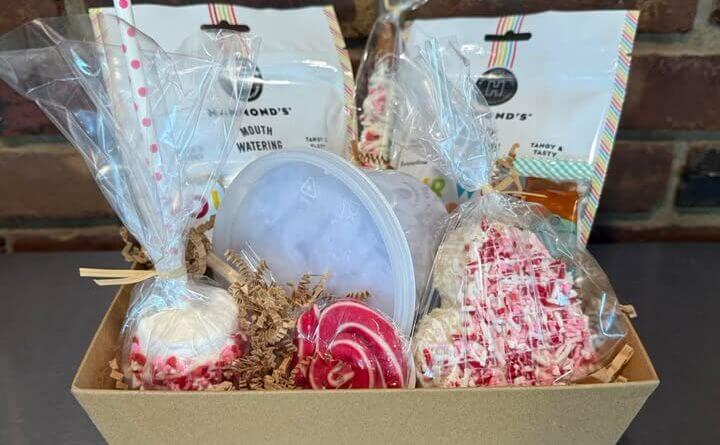 Photos from New Albany Main Street Association's post