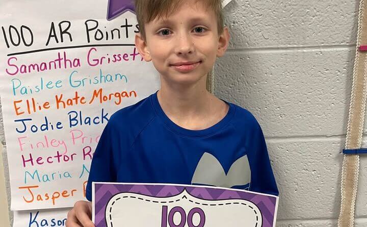 Third grader, Boone Hicks, reached 100 AR points