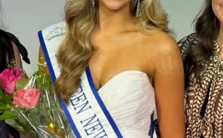 Shouting HAPPY BIRTHDAY to our Hattie Metts - Miss Teen New Albany 2026!